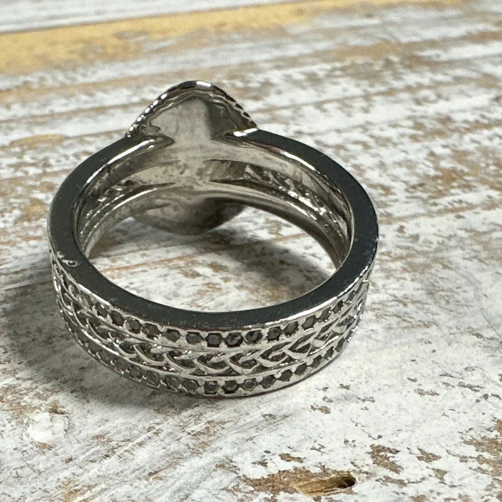 Bomb Party Farmhouse Chic Turquoise Pear Ring Silver Tone Braided Band Size 6.25